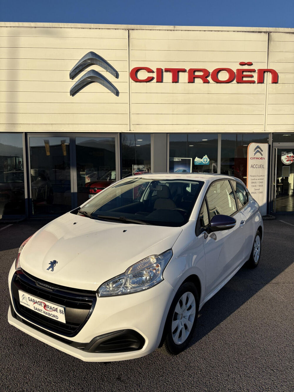 208 1.0 PureTech 68 Like MOTEUR NEUF 2016 occasion 88200 Saint-Nabord