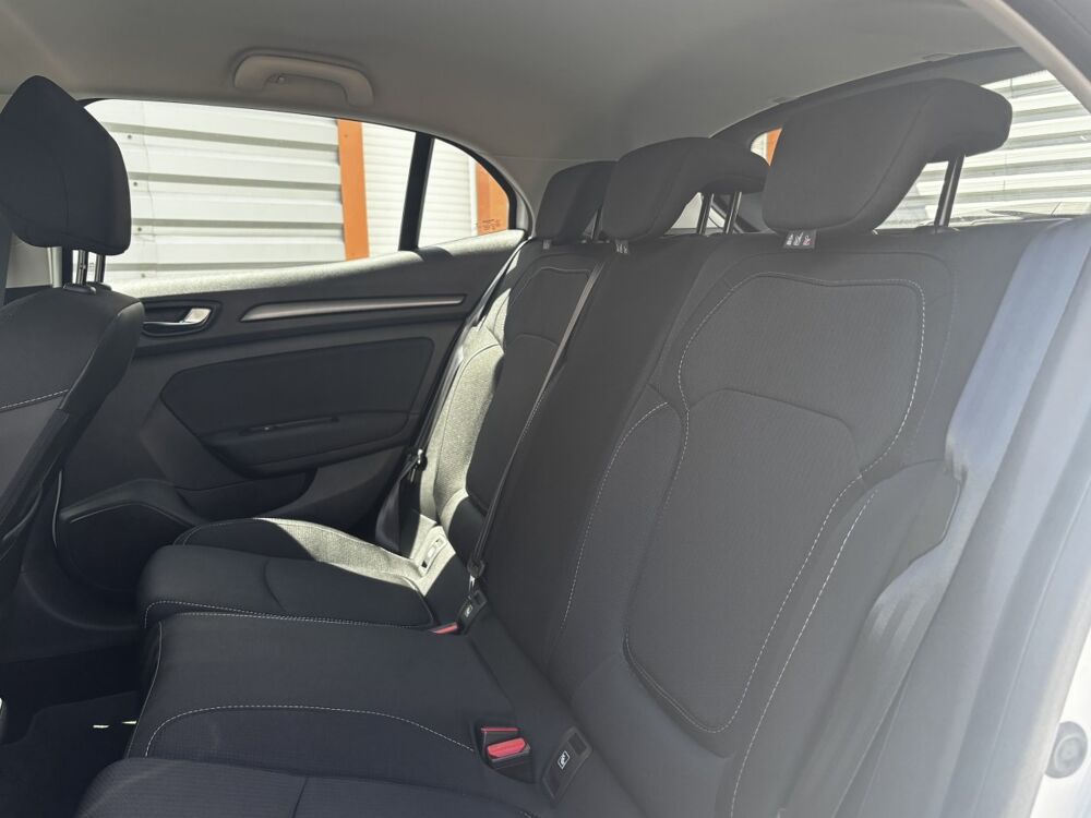 Megane IV Business Blue dCi 115 -21N 2022 occasion 86440 Mign&eacute;-Auxances