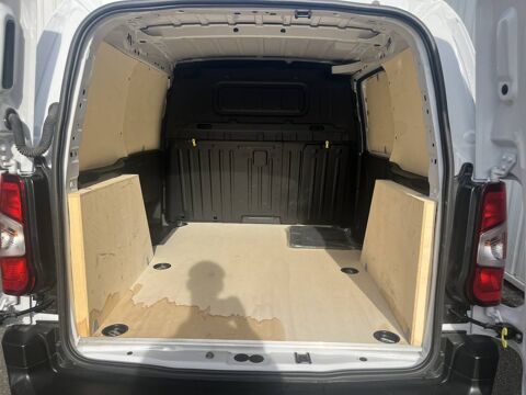 Jumpy Taille M Pack Prem Con 650kg HDI 100 2024 occasion 42190 Charlieu
