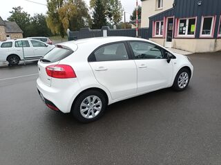 Rio 1.1 CRDI 75ch ISG Active 2014 occasion 35210 Ch&acirc;tillon-en-Vendelais