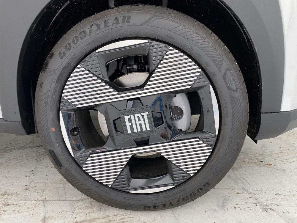 Grande panda T-Gen 3 1.2 Hybrid 110ch DCT6 LA PRIMA 2025 occasion 76360 Barentin