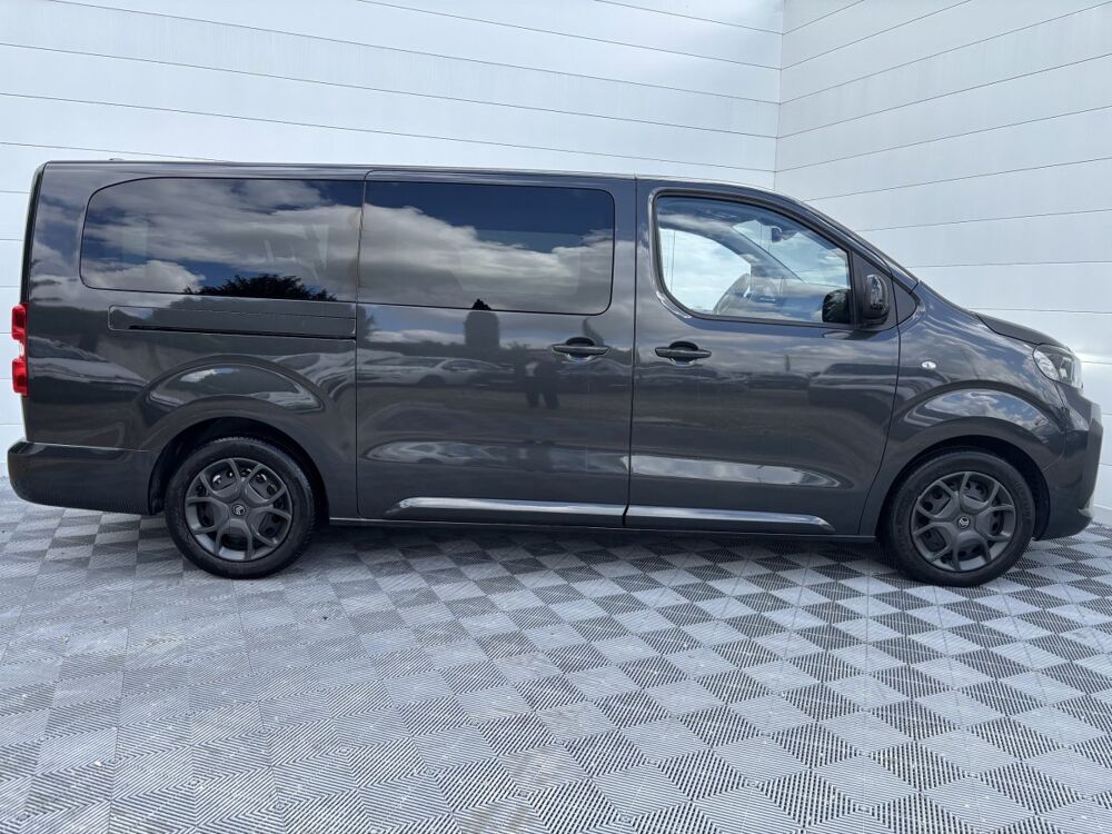 Spacetourer 2.0 BHDI 180 TAILLE XL BUSINESS AUTO 2024 occasion 69330 Meyzieu