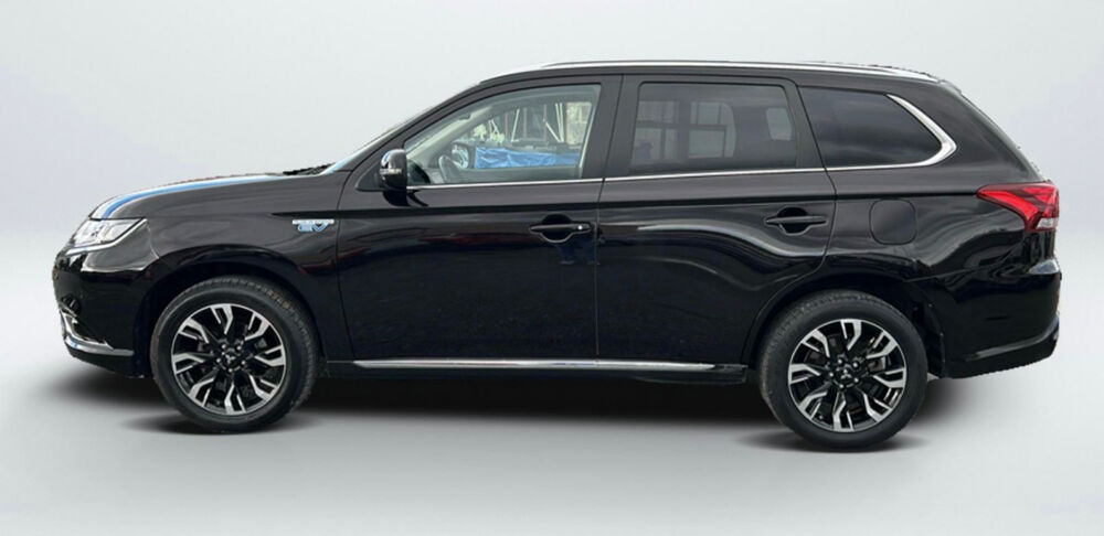 Outlander Hybride recharg Intense Style 4WD MY18 2018 occasion 42640 Saint-Germain-Lespinasse