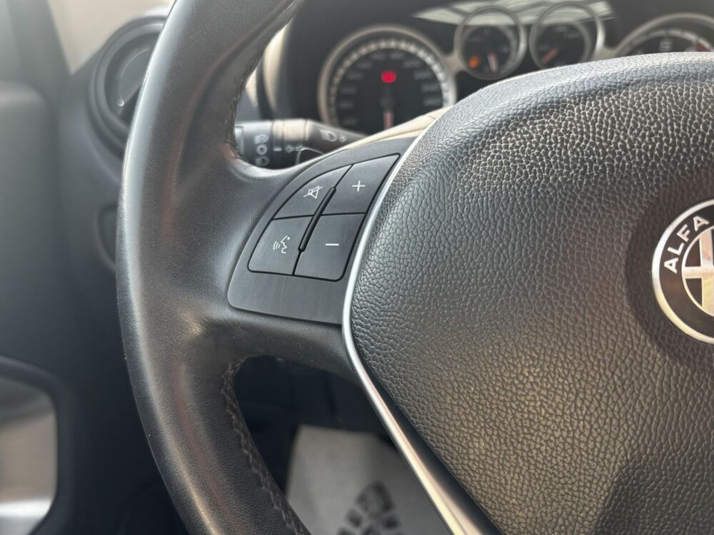 Mito 1.4 TB MultiAir 140ch S/S TCT Imola 54953KMS BOITE AUTOMATIQ 2017 occasion 86440 Mign&eacute;-Auxances