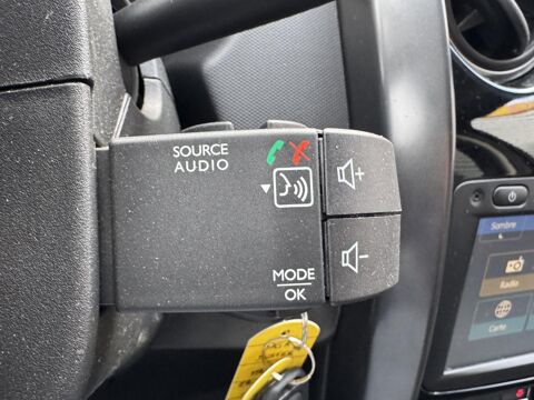 Duster Black Touch 2017 dCi 110 ATTELAGE / DISTRIBUTION OK / PAS AD 2017 occasion 86440 Mign&eacute;-Auxances