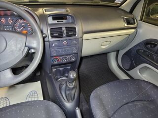 Clio Expression 1.5 dCi 65 2003 occasion 93600 Aulnay-sous-Bois