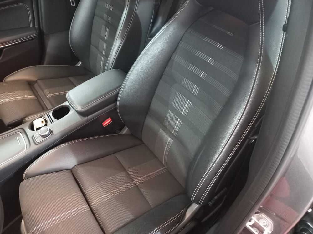 Classe GLA GLA 180 Business Edition BVA7 2019 occasion 91580 &Eacute;tr&eacute;chy