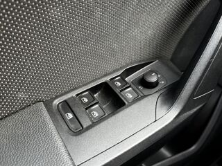 Arona 1.0 EcoTSI 95ch BVM5 S/S Xcellence 2019 occasion 86440 Mign&eacute;-Auxances