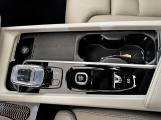 XC60 Recharge T8 390 Geartro 8 Inscription 2021 occasion 91580 &Eacute;tr&eacute;chy
