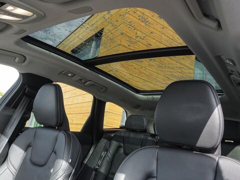 XC60 Recharge T8 AWD Ultimate Dark 455 S. Ventil&eacute;s Toit ouvrant A 2023 occasion 69007 Lyon