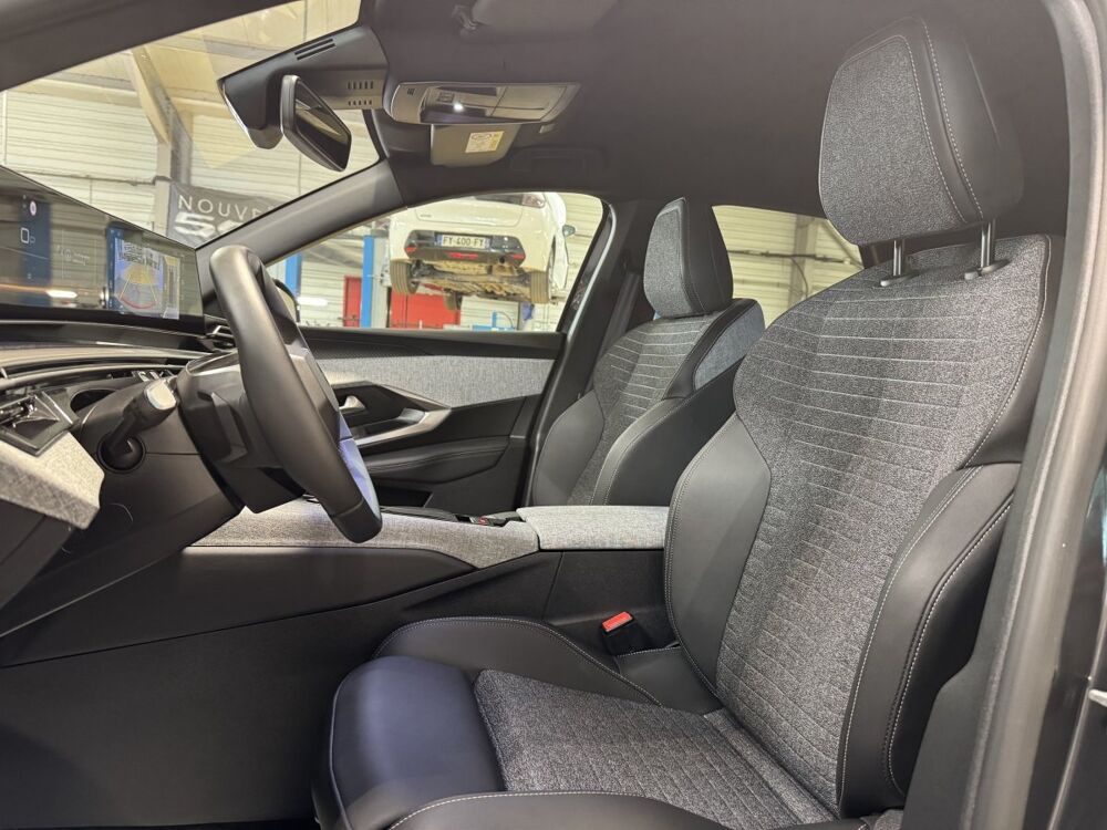 3008 1.2 HYBRID 145 E-DCS6 Allure Business 2026 occasion 30220 Aigues-Mortes