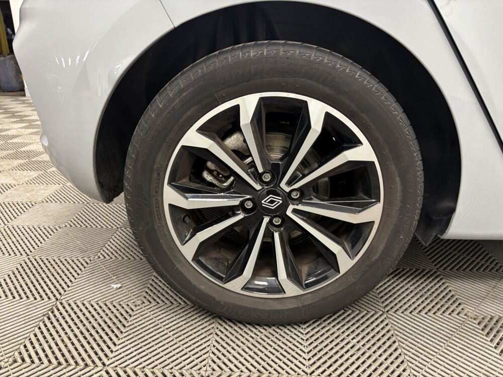 Clio Techno E-Tech full hybrid 145 -24 2024 occasion 86500 Montmorillon