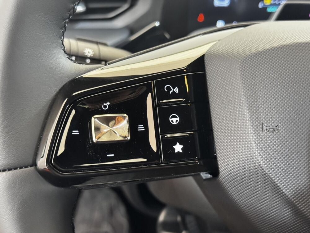 MG3 1.5L 195ch Hybrid+ Luxury 2026 occasion 91580 &Eacute;tr&eacute;chy