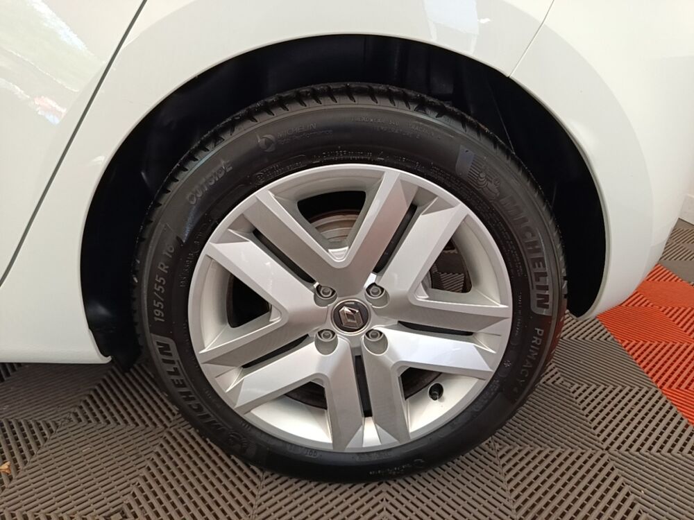 Clio Business E-TECH 140 -21 2021 occasion 91580 &Eacute;tr&eacute;chy