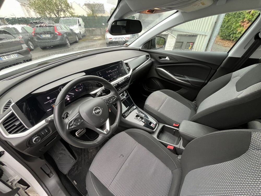 Grandland 1.5 Diesel 130 ch Auto DESIGN & TECH 2023 occasion 44150 Saint-G&eacute;r&eacute;on