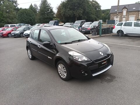 Clio Expression Clim 1.2 TCE 100 Eco2 2010 occasion 35210 Ch&acirc;tillon-en-Vendelais