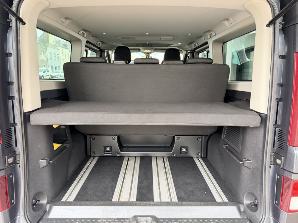 Jumpy Escapade L2 spaceclass dCi 125 7 places 2018 occasion 53210 Soulg&eacute;-sur-Ouette