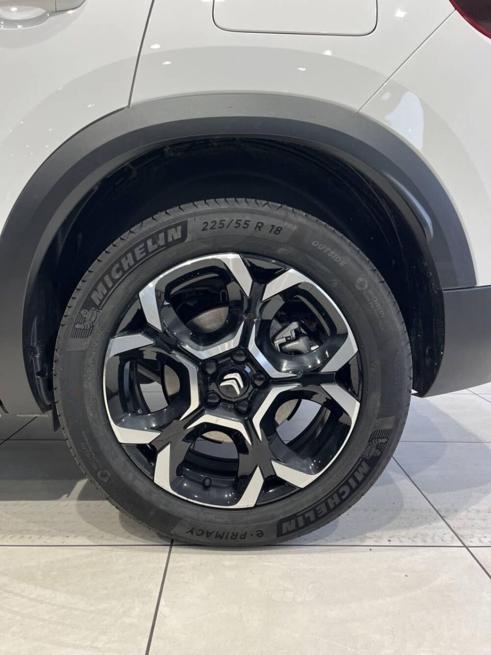 C5 aircross Hybride rechargeable 180 e-EAT8 C-Series 2023 occasion 38370 Saint-Clair-du-Rh&ocirc;ne