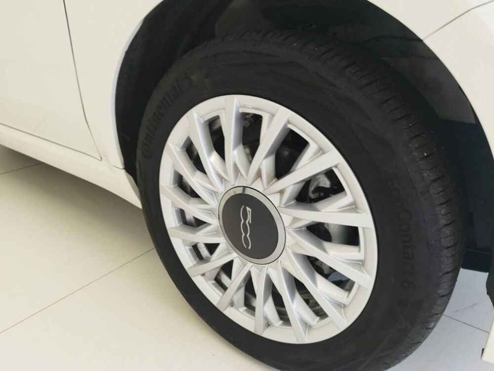 500 Hybrid 1.0 BSG 70 ch Dolcevita 2022 occasion 76360 Barentin
