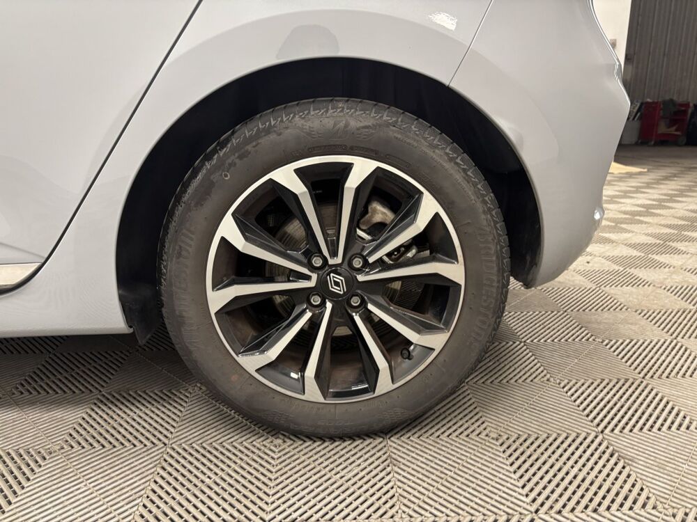 Clio Techno E-Tech full hybrid 145 -24 2024 occasion 86500 Montmorillon