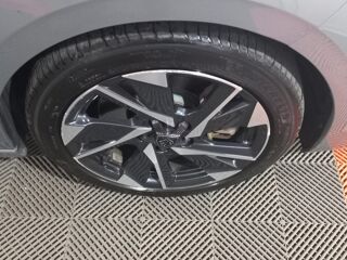 308 PHEV 180 E-EAT8 ALLURE 2025 occasion 91580 &Eacute;tr&eacute;chy