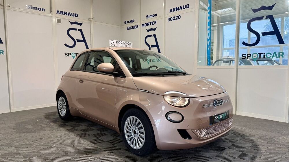 500 E 42kWh 2023 occasion 30220 Aigues-Mortes