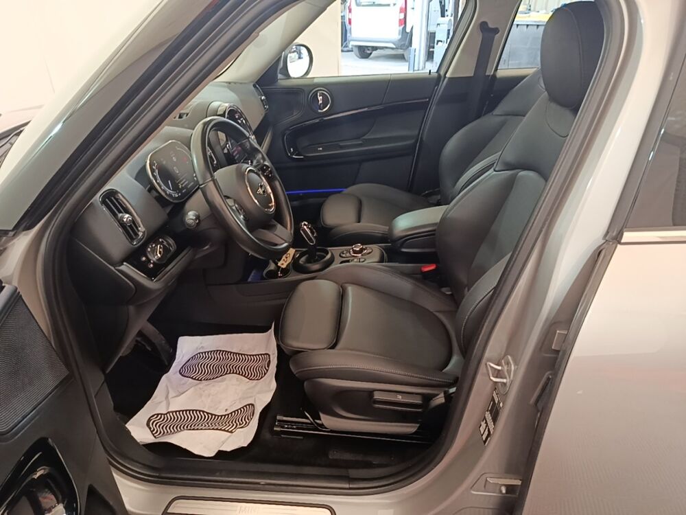 Countryman Cooper Essential 136 ch BVA7 2023 occasion 91580 &Eacute;tr&eacute;chy