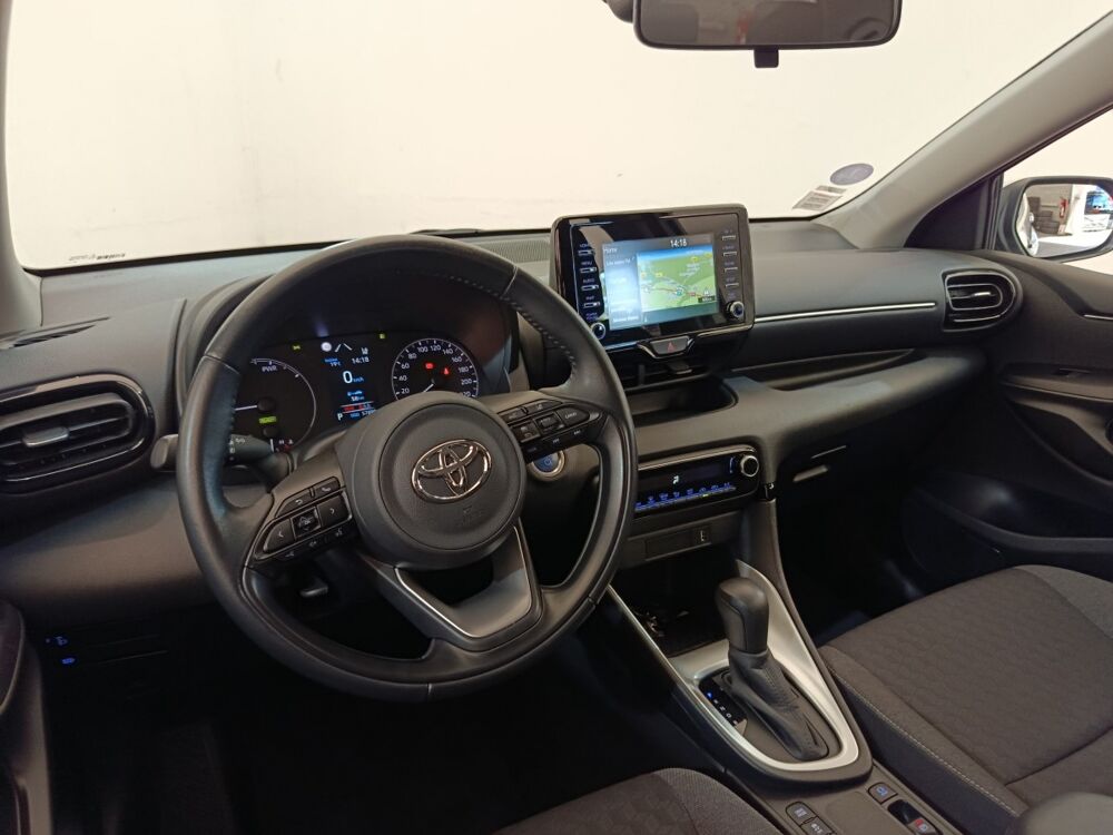 Yaris Hybride 116h Dynamic Business Beyond Zer 2022 occasion 91580 &Eacute;tr&eacute;chy