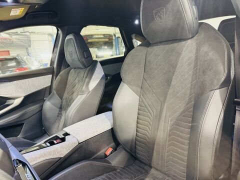 3008 1.2 HYBRID 145 E-DCS6 GT + ALCANTARA 2025 occasion 30220 Aigues-Mortes
