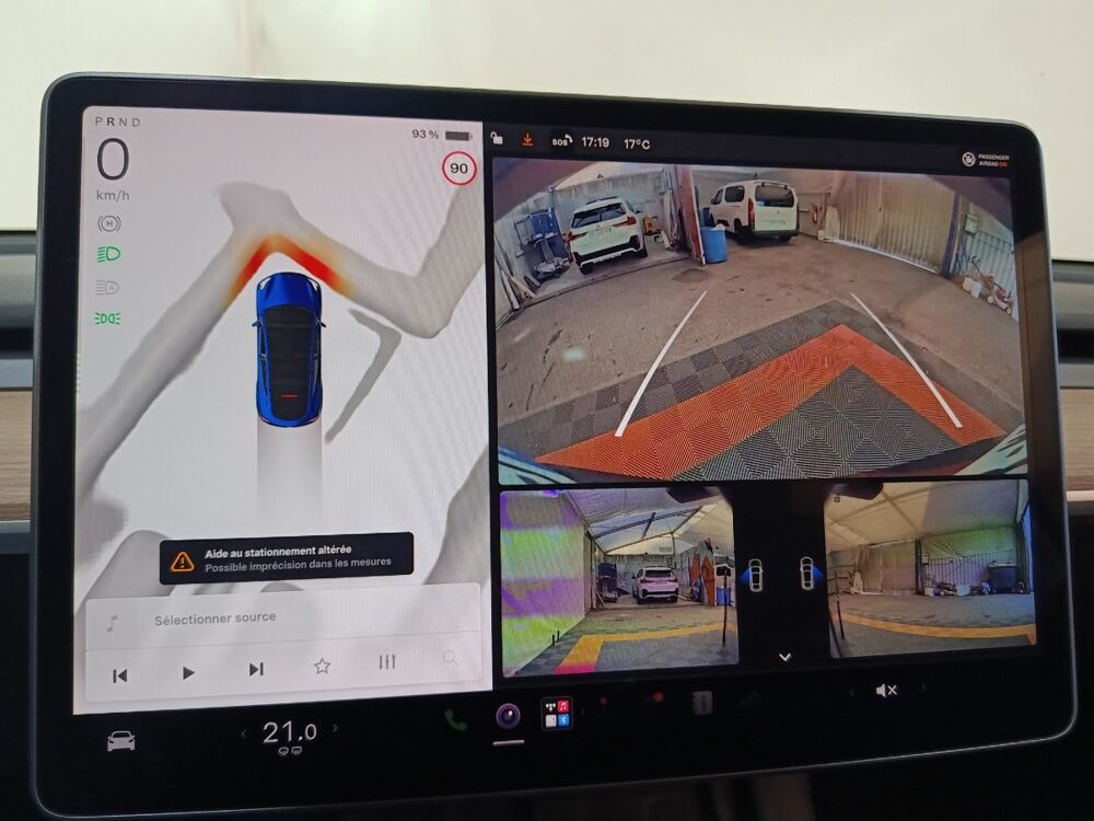 Model Y Grande Autonomie Dual-Motor AWD 2023 occasion 91580 &Eacute;tr&eacute;chy
