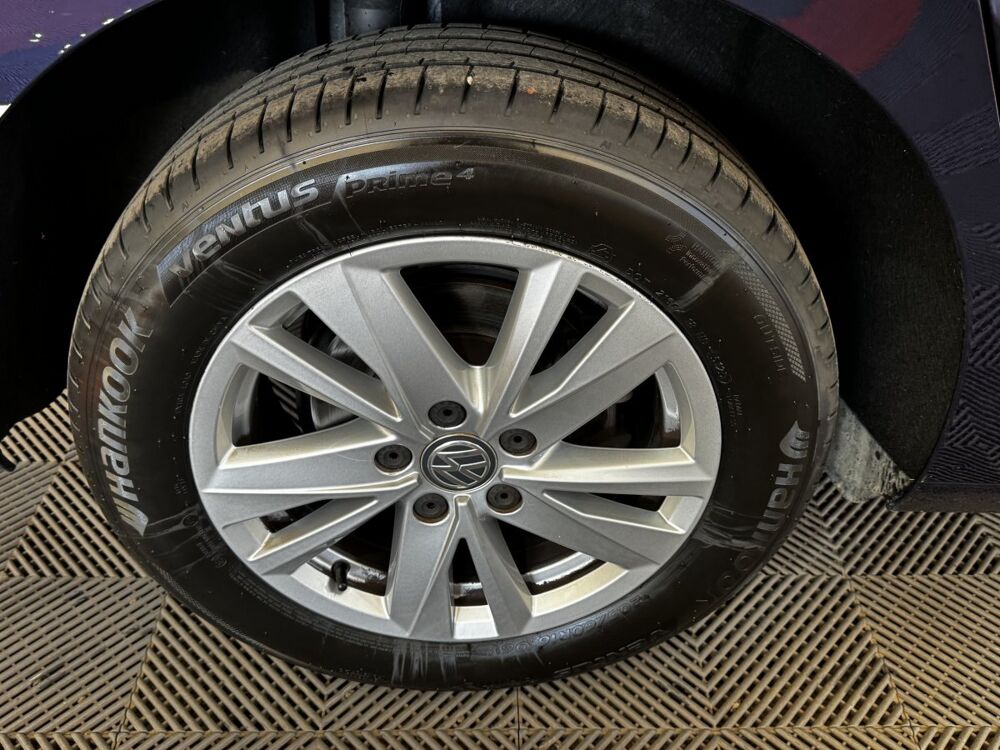 Touran 2.0 TDI 115 DSG7 IQ.DRIVE 7 places 2020 occasion 91580 &Eacute;tr&eacute;chy