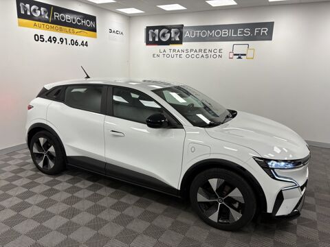M&eacute;gane equilibre EV40 130ch standard charge 2022 occasion 86500 Montmorillon