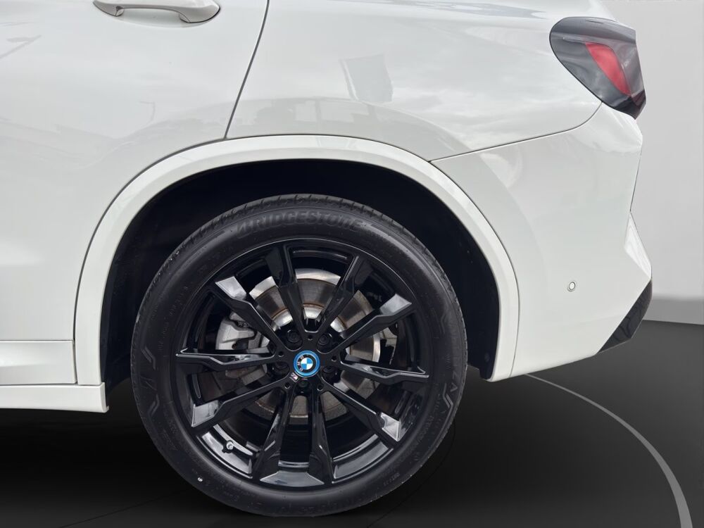 X3 xDrive30e M Sport 292 Toit ouvrant Attelage Laser Autres mod 2022 occasion 69007 Lyon