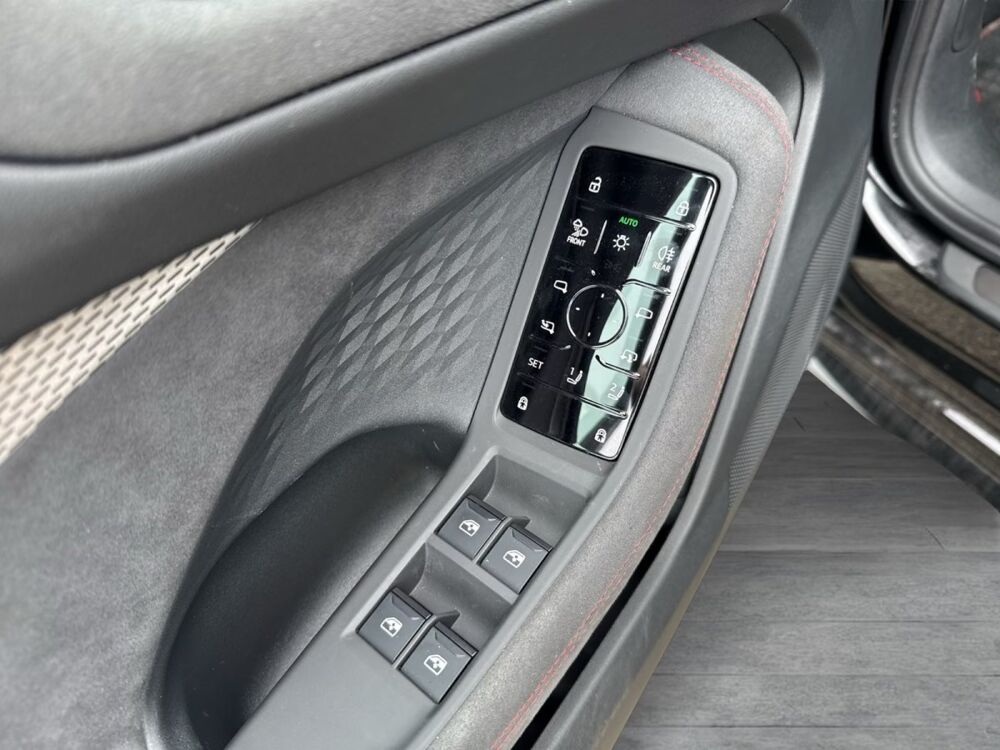 A5 e-hybrid quattro S Line 367 Attelage Tech Plus Cam&eacute;ra 360&deg; A 2025 occasion 69007 Lyon