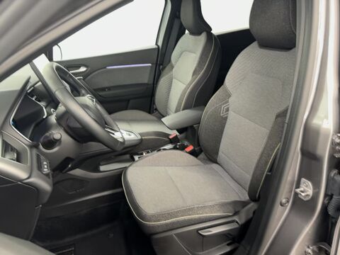 Symbioz techno E-Tech full hybrid 145 2024 occasion 86500 Montmorillon