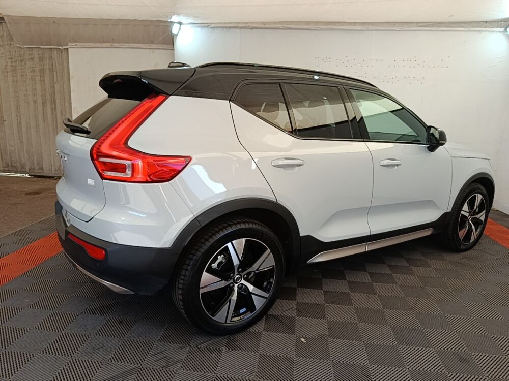 XC40 P8 408 R-Design 1EDT 2021 occasion 91580 &Eacute;tr&eacute;chy
