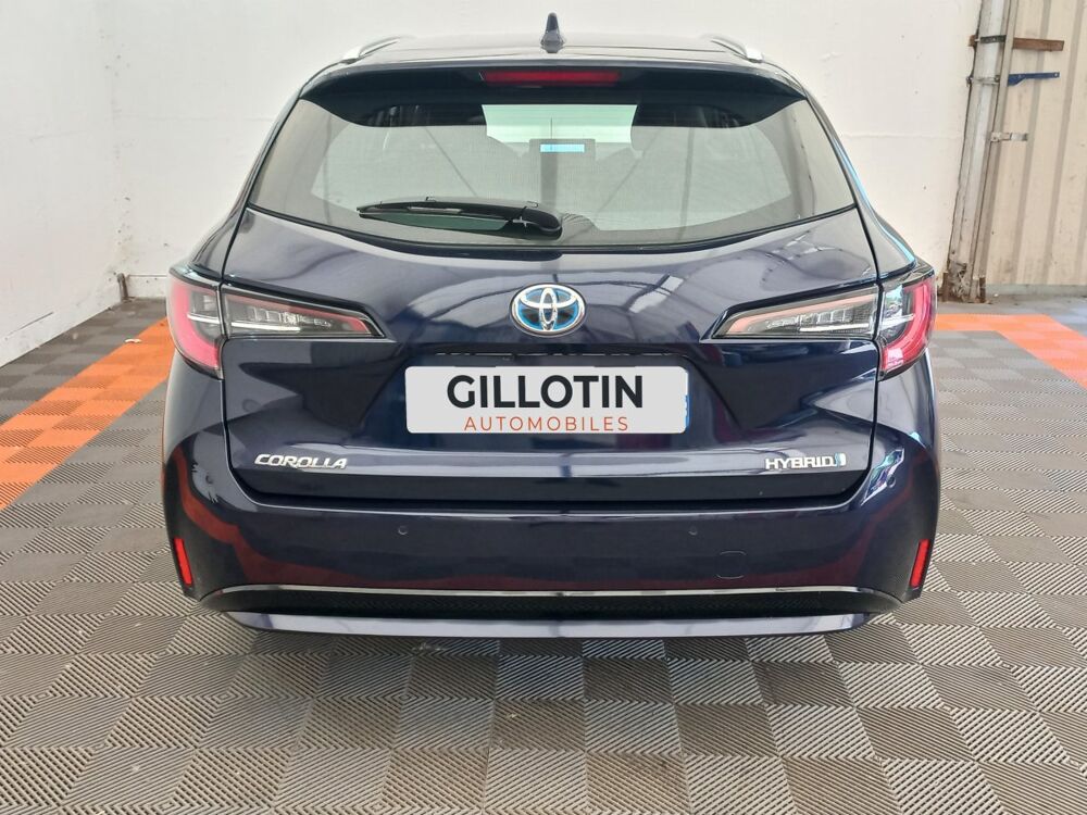 Corolla Hybride 122h Dynamic Business Beyond Zer 2022 occasion 91580 &Eacute;tr&eacute;chy