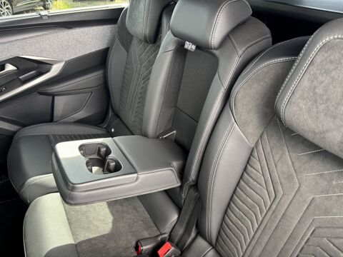 5008 1.2 HYBRID 145 E-DCS6 GT 2025 occasion 69330 Meyzieu