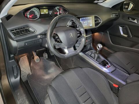 308 1.6 THP 125 Allure 2014 occasion 93600 Aulnay-sous-Bois