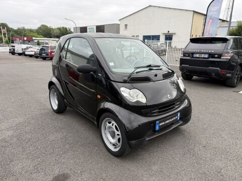 ForTwo Coupe Pure 37kW 2004 occasion 19360 Malemort-sur-Corr&egrave;ze