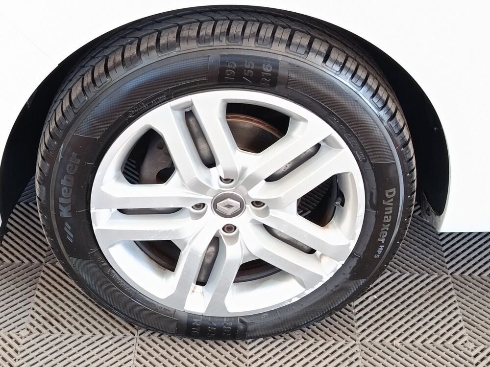 Clio IV Business dCi 75 - 18 2018 occasion 91580 &Eacute;tr&eacute;chy