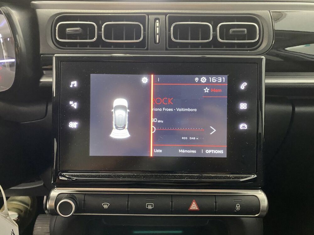 C3 BlueHDi 100 S&S BVM Shine 2022 occasion 38550 Saint-Maurice-l'Exil