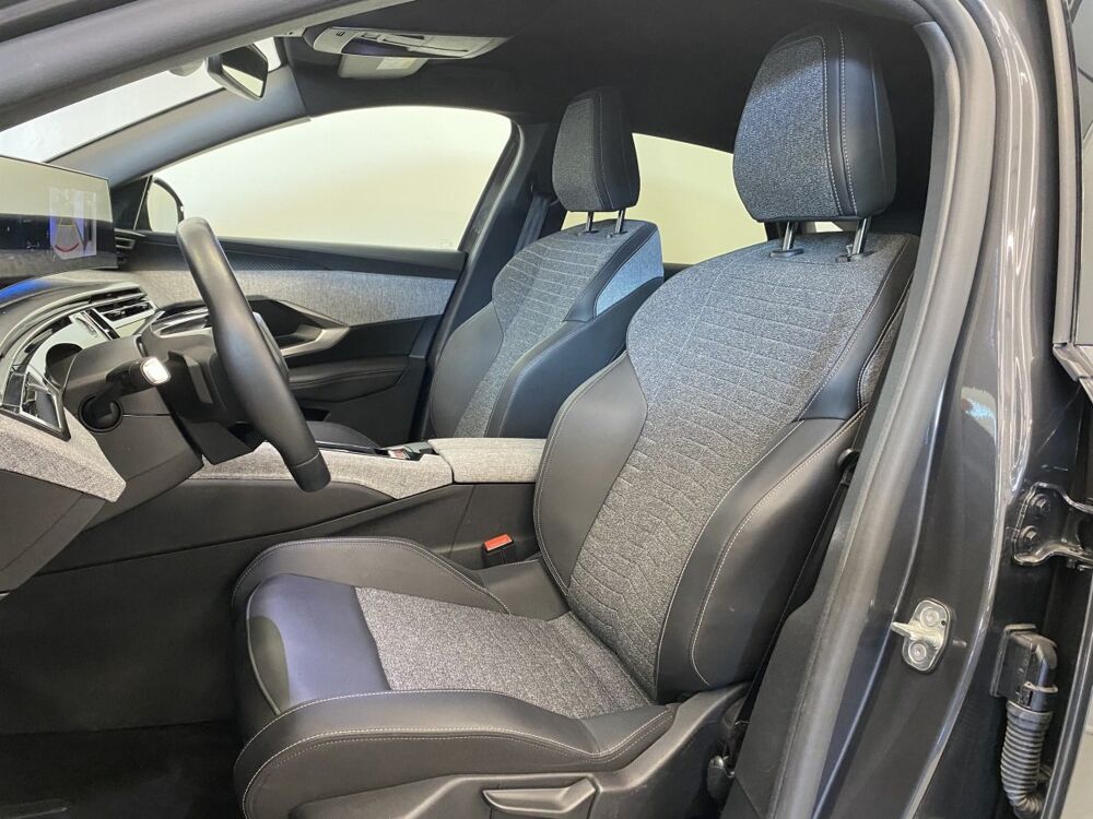 3008 1.2 HYBRID 136 E-DCS6 ALLURE 2025 occasion 38550 Saint-Maurice-l'Exil