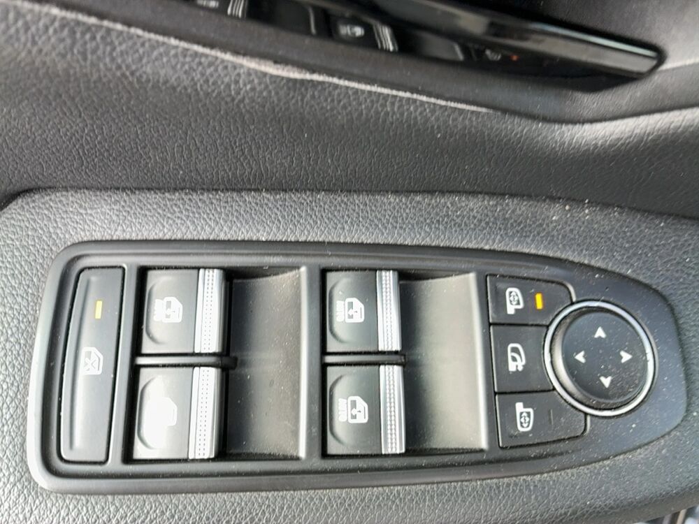 M&eacute;gane techno EV60 220ch super charge 2022 occasion 85140 Les Essarts