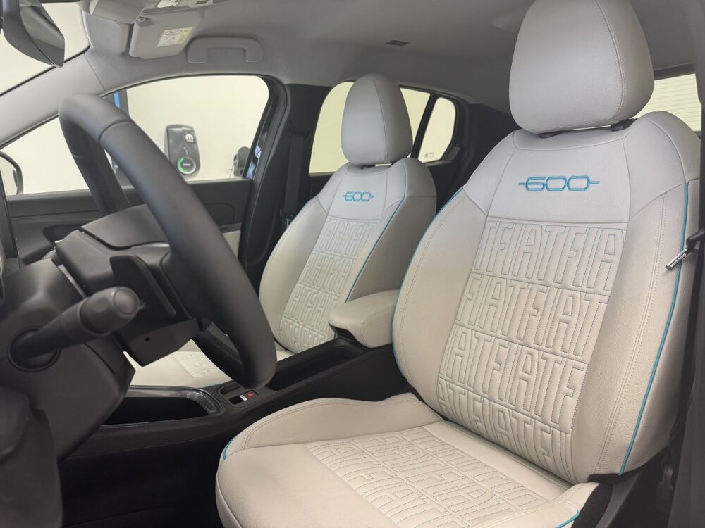 Fiat 600 1.2 Hybrid 100 DCT6 La Prima 2024 occasion 76360 Barentin