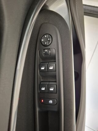 600 Electrique 54 kWh Red 2024 occasion 76360 Barentin