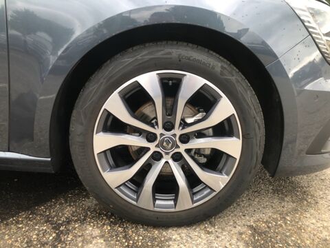 M&eacute;gane techno Blue dCi 115 EDC + Park assist 2024 occasion 42240 Unieux