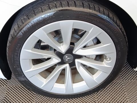 Model 3 Grande Autonomie Dual-Motor AWD 2024 occasion 91580 &Eacute;tr&eacute;chy