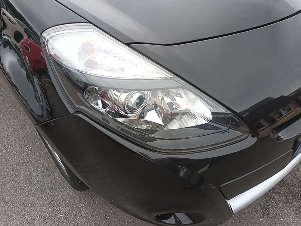 Clio Expression Clim 1.2 TCE 100 Eco2 2010 occasion 35210 Ch&acirc;tillon-en-Vendelais