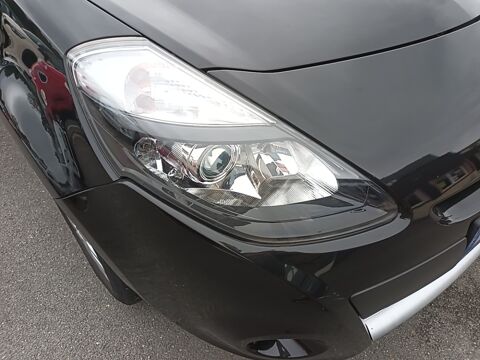 Clio Expression Clim 1.2 TCE 100 Eco2 2010 occasion 35210 Ch&acirc;tillon-en-Vendelais